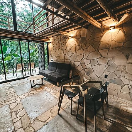 Cabana De Bambu En La Selva Palenque Esterno foto