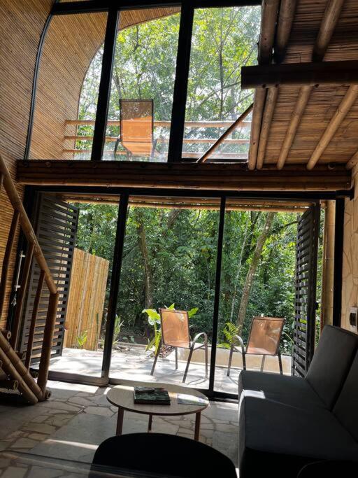 Cabana De Bambu En La Selva Palenque Esterno foto